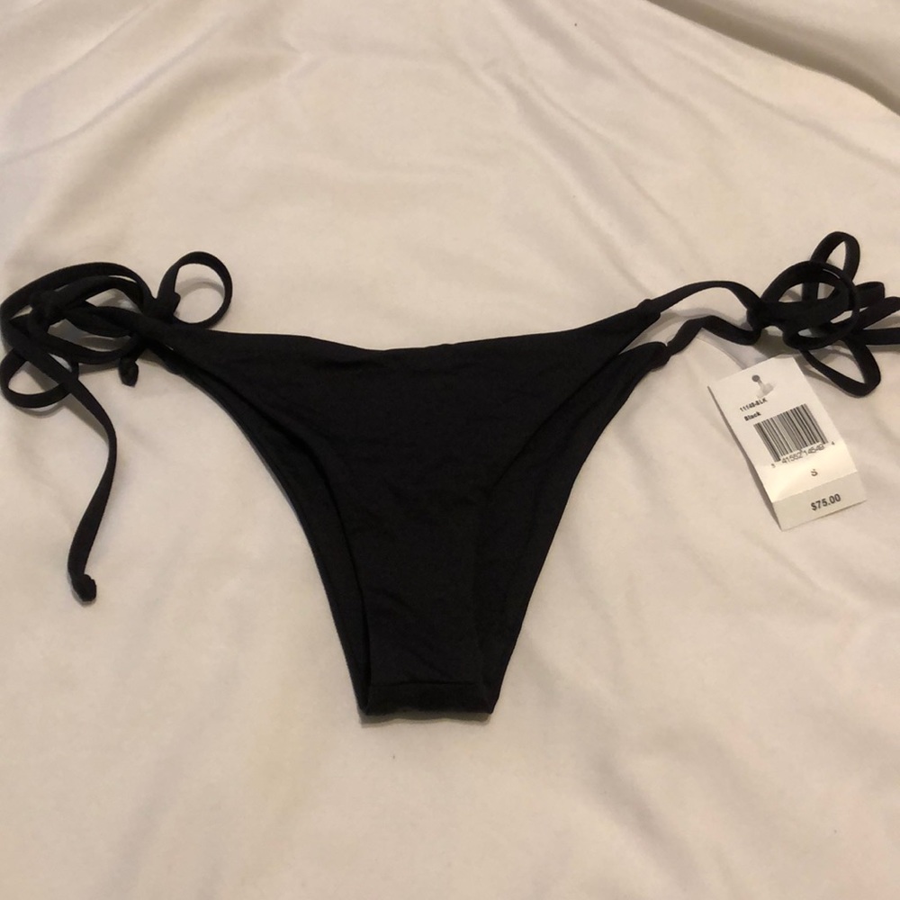 Frankie’s Bikinis Cheeky Bottom
